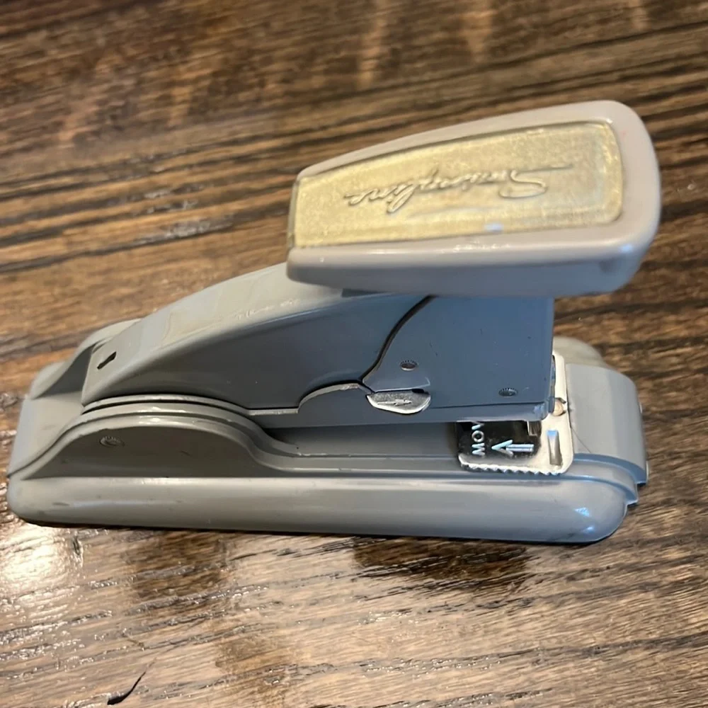 Vintage swing line stapler --- still works